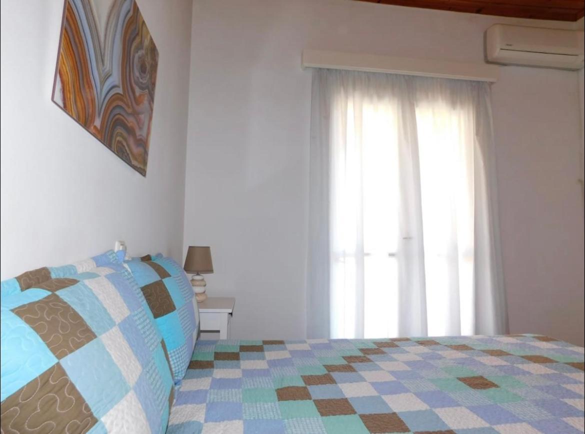 Nirvana Guest House Vasilitsion Exterior photo